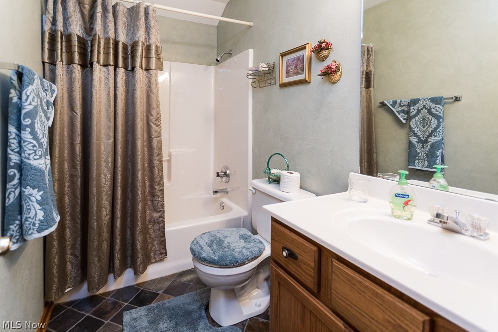 Ridgewood Condo - Residential