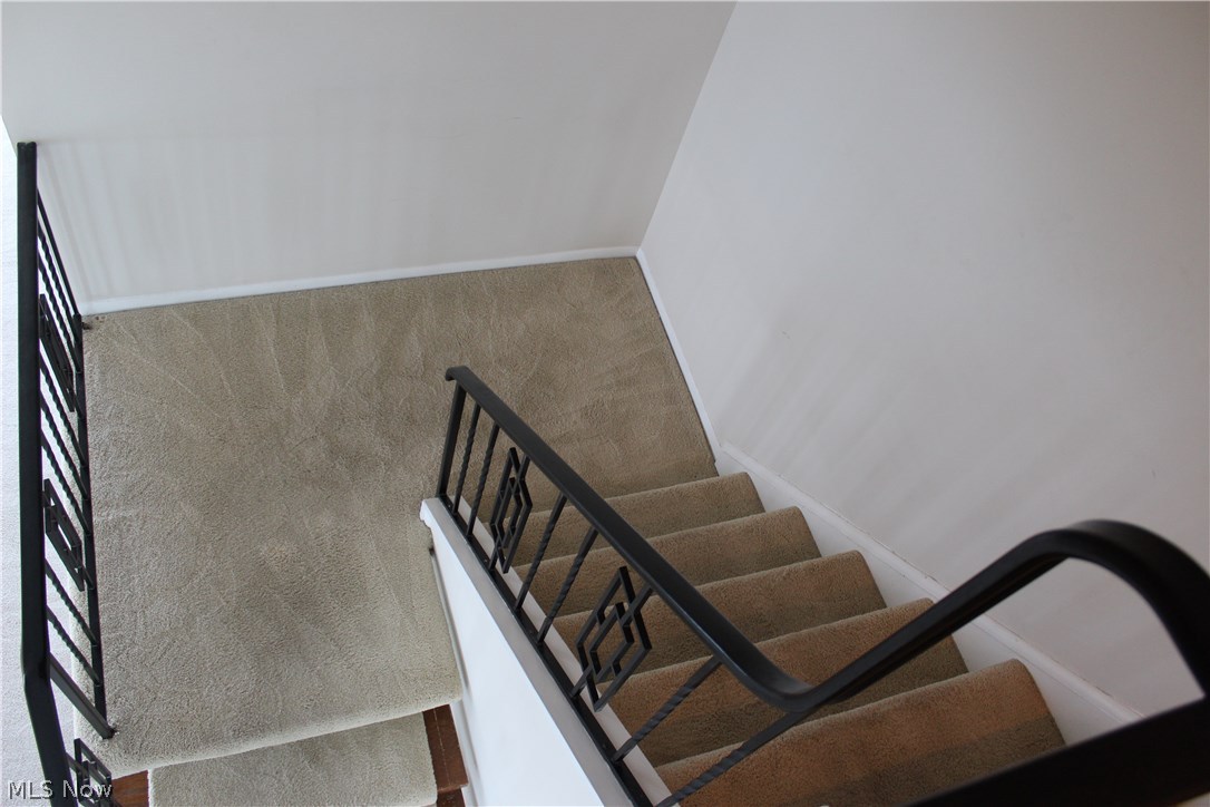 Carlyle Condo - Residential Lease