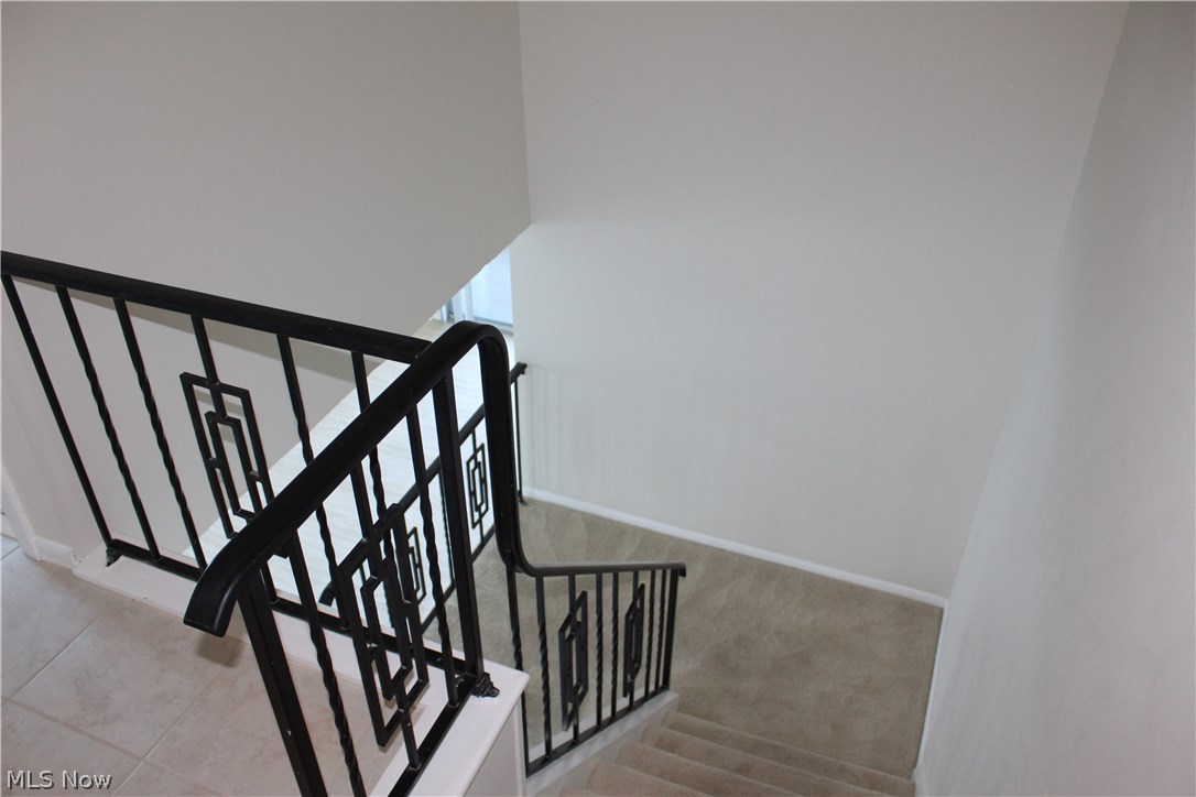 Carlyle Condo - Residential Lease