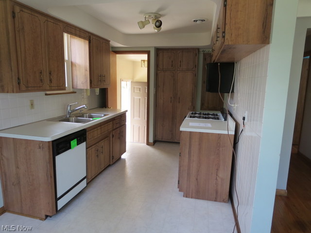 Zehman Wolf - Residential