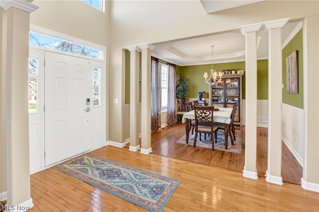 Photo of 38715 Berkshire Avenue, Avon, OH 44011 (MLS # 5193143)