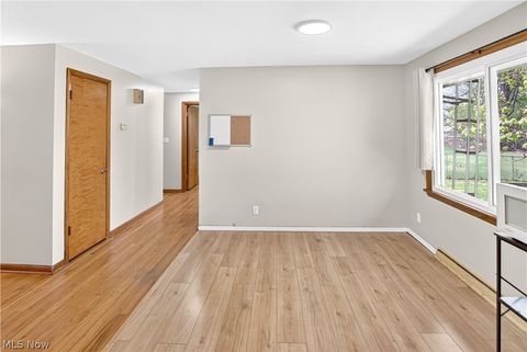 Tiny photo for 39568 Carol Lane, Elyria, OH 44035 (MLS # 5202639)