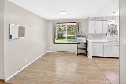 Tiny photo for 39568 Carol Lane, Elyria, OH 44035 (MLS # 5202639)