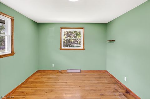 Tiny photo for 39568 Carol Lane, Elyria, OH 44035 (MLS # 5202639)