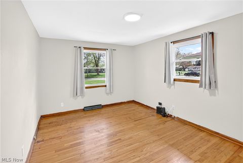 Tiny photo for 39568 Carol Lane, Elyria, OH 44035 (MLS # 5202639)