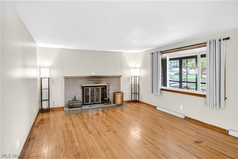 Tiny photo for 39568 Carol Lane, Elyria, OH 44035 (MLS # 5202639)