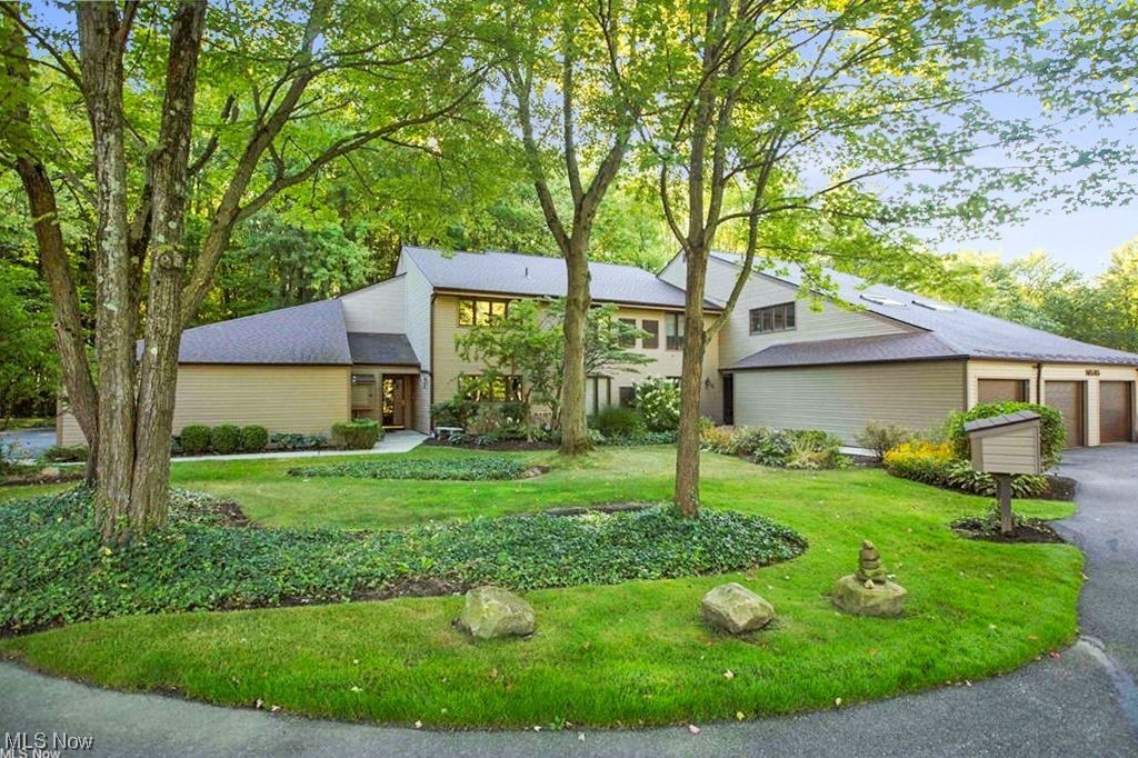 Trees Condo - Residential