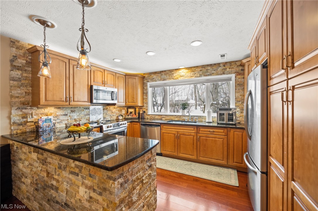 Trees Condo - Residential