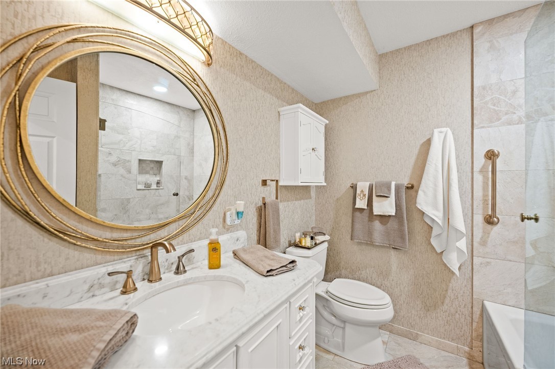 Trees Condo - Residential