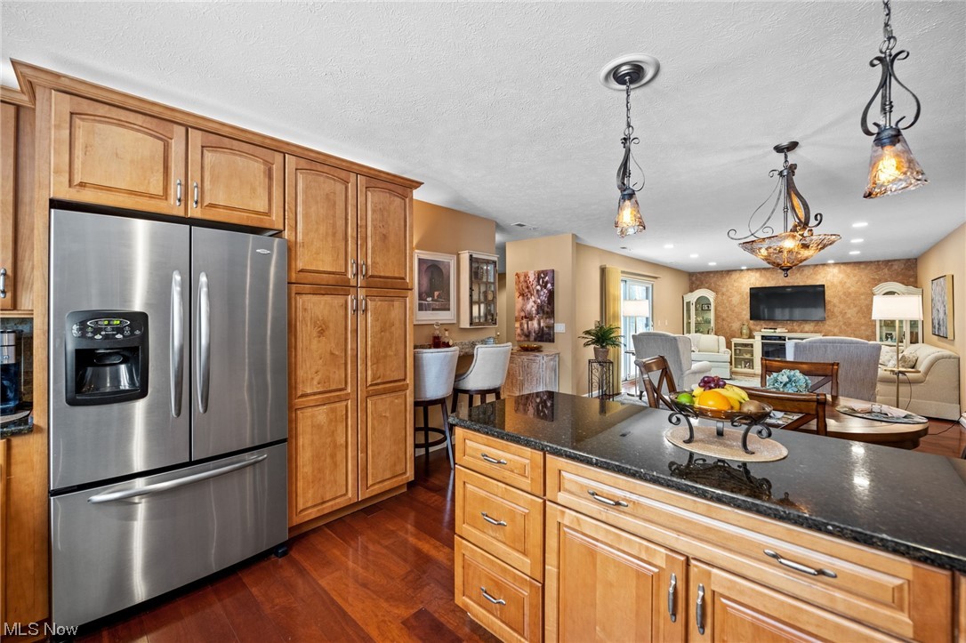 Trees Condo - Residential