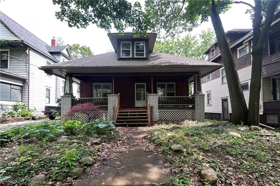 Don't miss this beautifully remodeled 4-bedroom, 2-full bath Cape Cod in Akron, Ohio! Featuring durable vinyl windows throughout, new carpet, and elegant hardwood flooring. This home has been fully updated and is move-in ready—perfect for an owner-occupant or a savvy investor. With two full bathrooms and a flexible layout, this property offers space and functionality for families or tenants alike. Whether you're looking to grow your rental portfolio or settle into a turnkey home, this one checks all the boxes.
