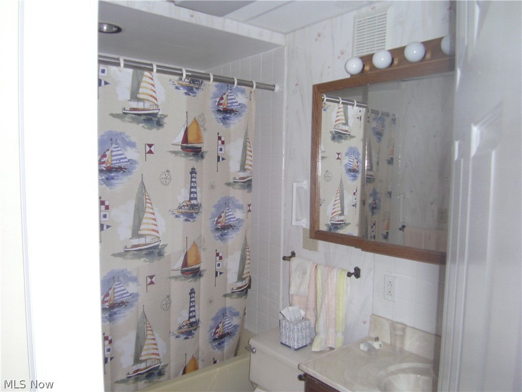 Snug Harbor - Residential