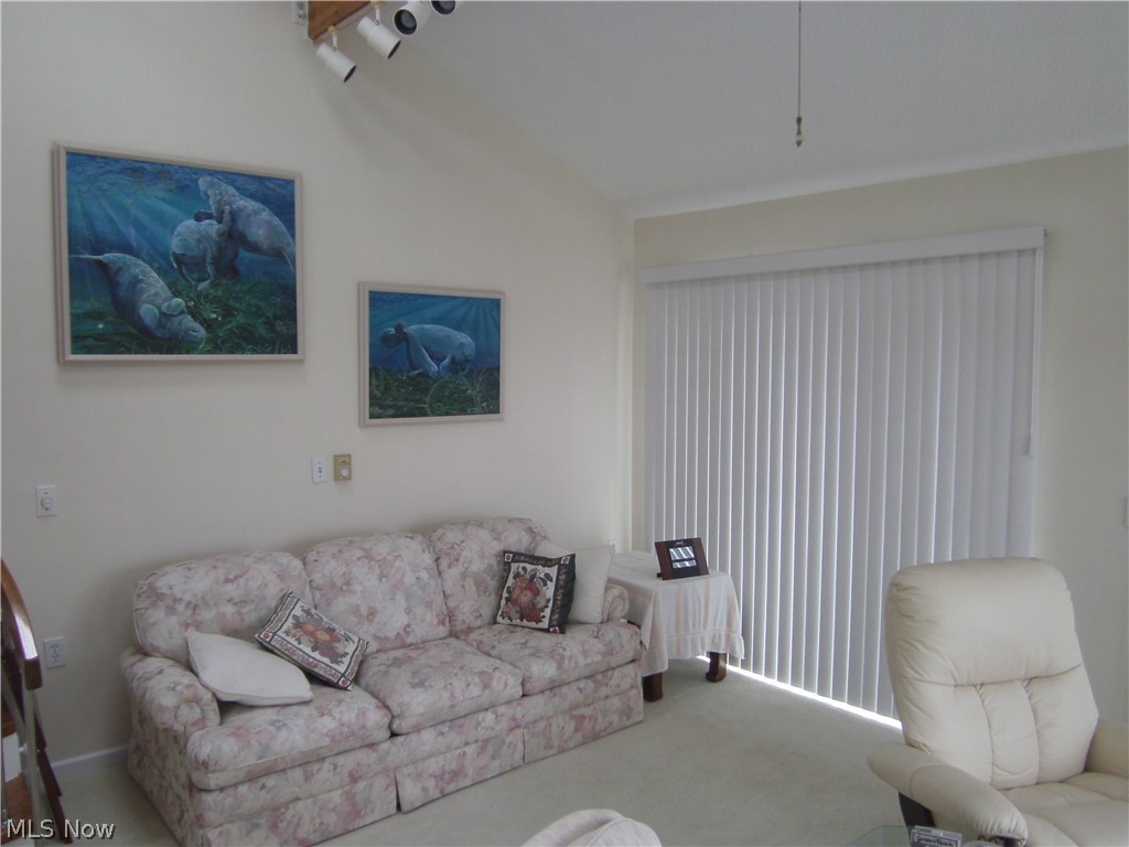 Snug Harbor - Residential