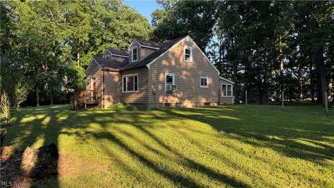 Photo of 7688 Calvin Road, Ravenna, OH 44266 (MLS # 5239114)
