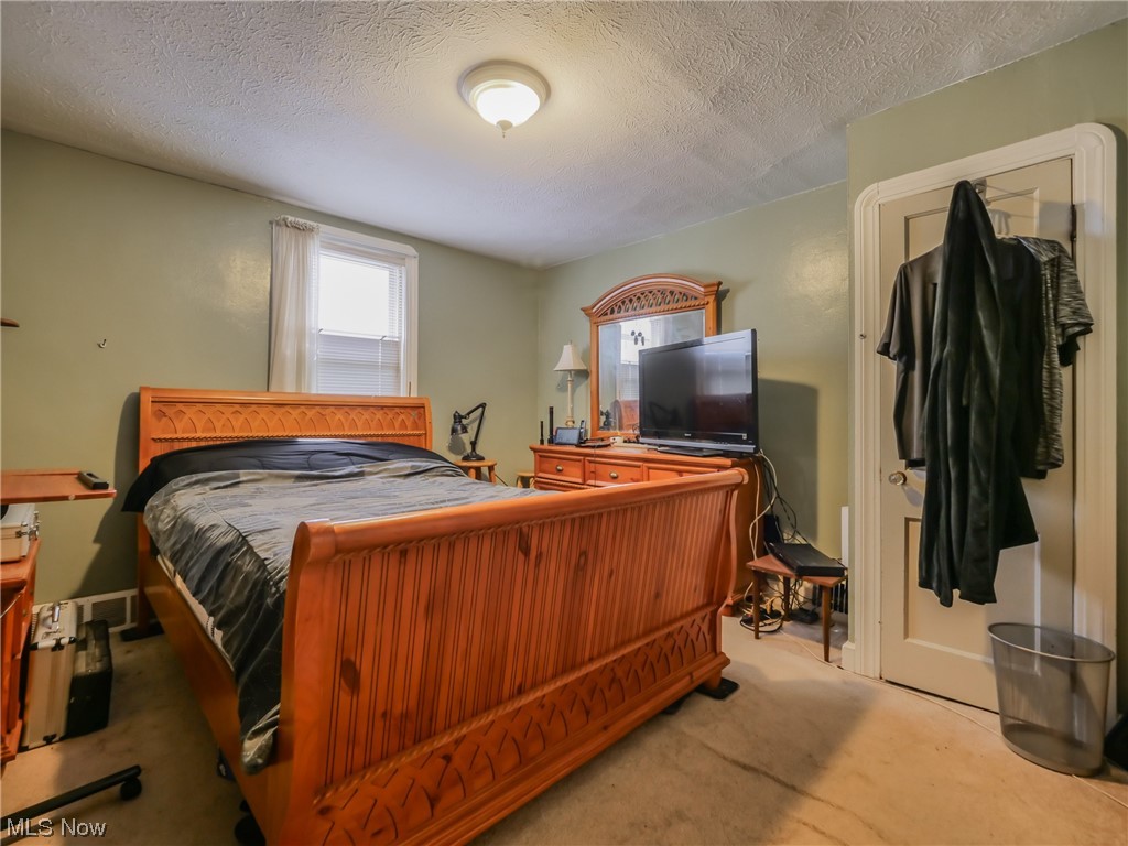 Brooklyn 01 - Residential Income