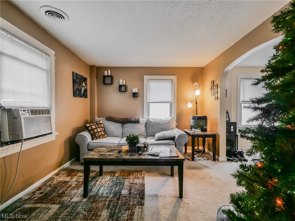 Brooklyn 01 - Residential Income