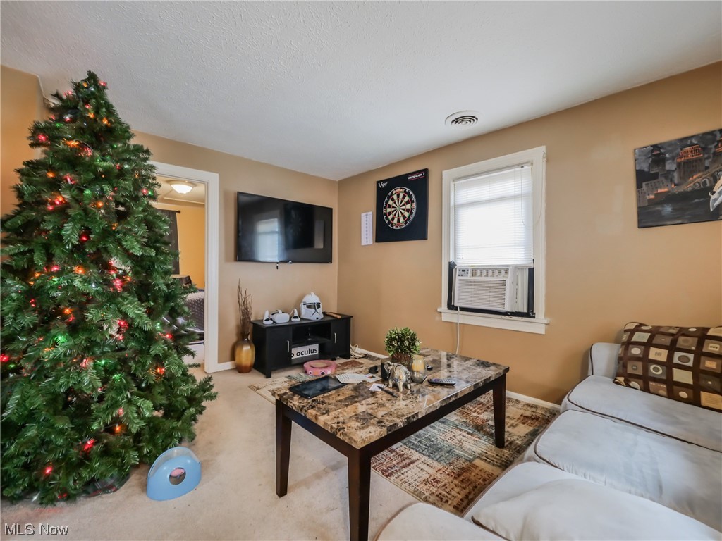 Brooklyn 01 - Residential Income