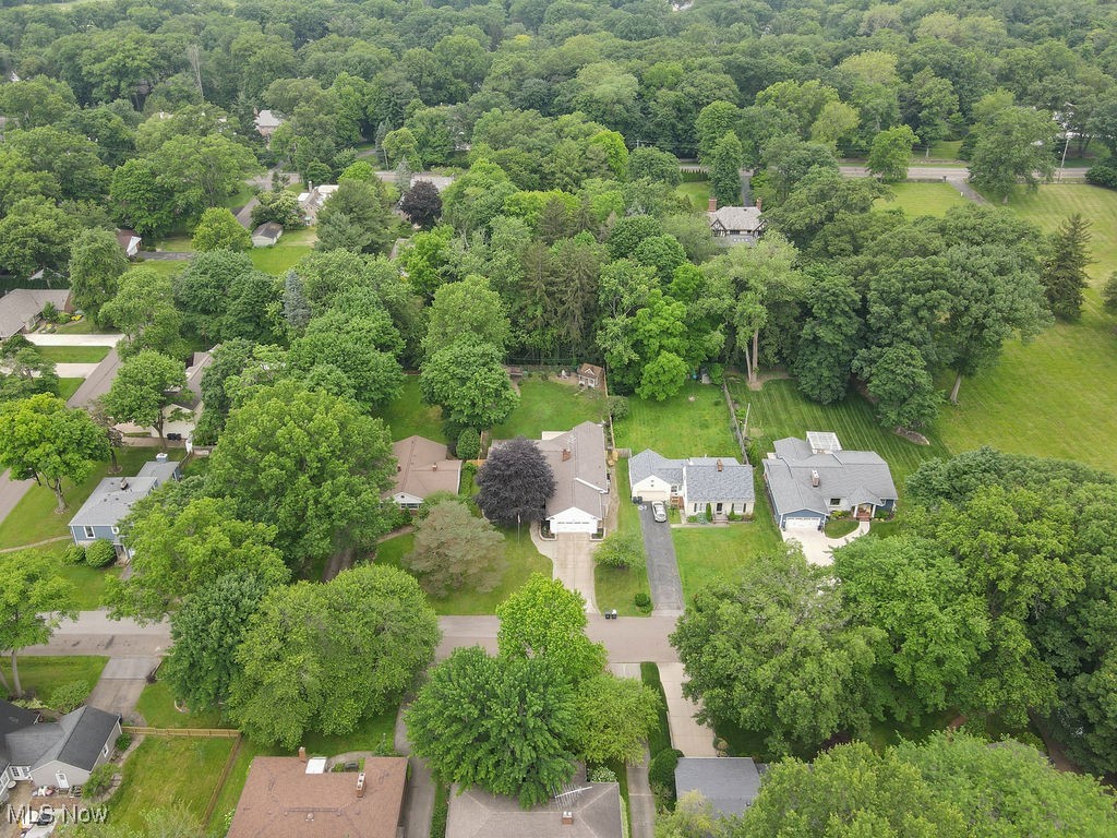 Akron, Ohio 44303, United States, 4 Bedrooms Bedrooms, ,3 BathroomsBathrooms,Residential,Contingent,154744