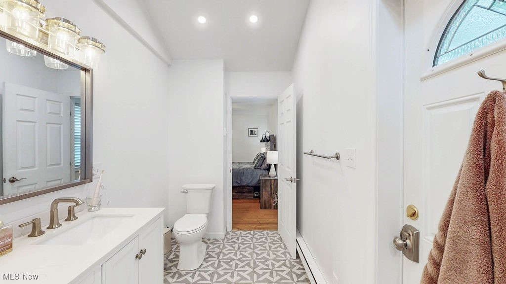 Akron, Ohio 44303, United States, 4 Bedrooms Bedrooms, ,3 BathroomsBathrooms,Residential,Contingent,154744