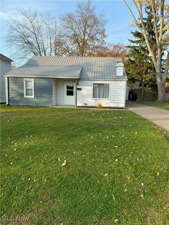 606 Hazen Avenue, Ravenna, Ohio image 1