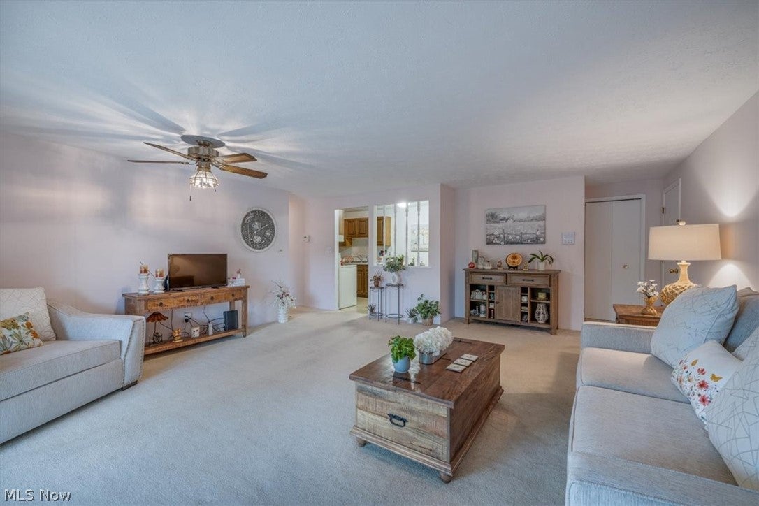 9801 Sunrise Boulevard O33