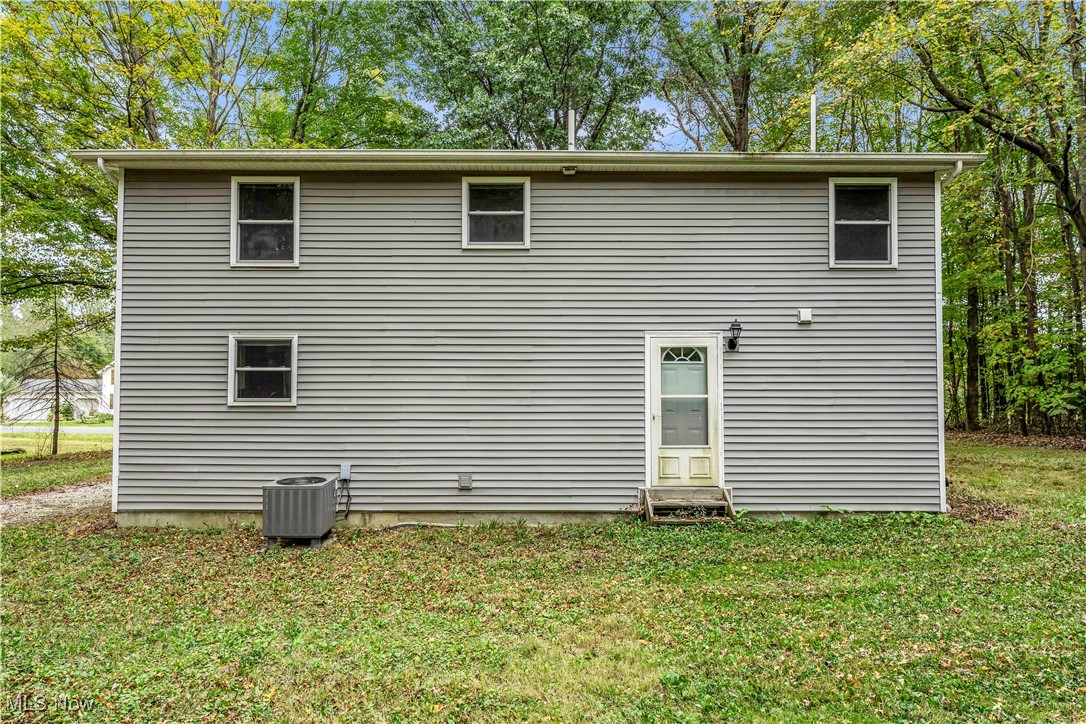 10997 Vaughn Road, Hiram, Ohio image 3