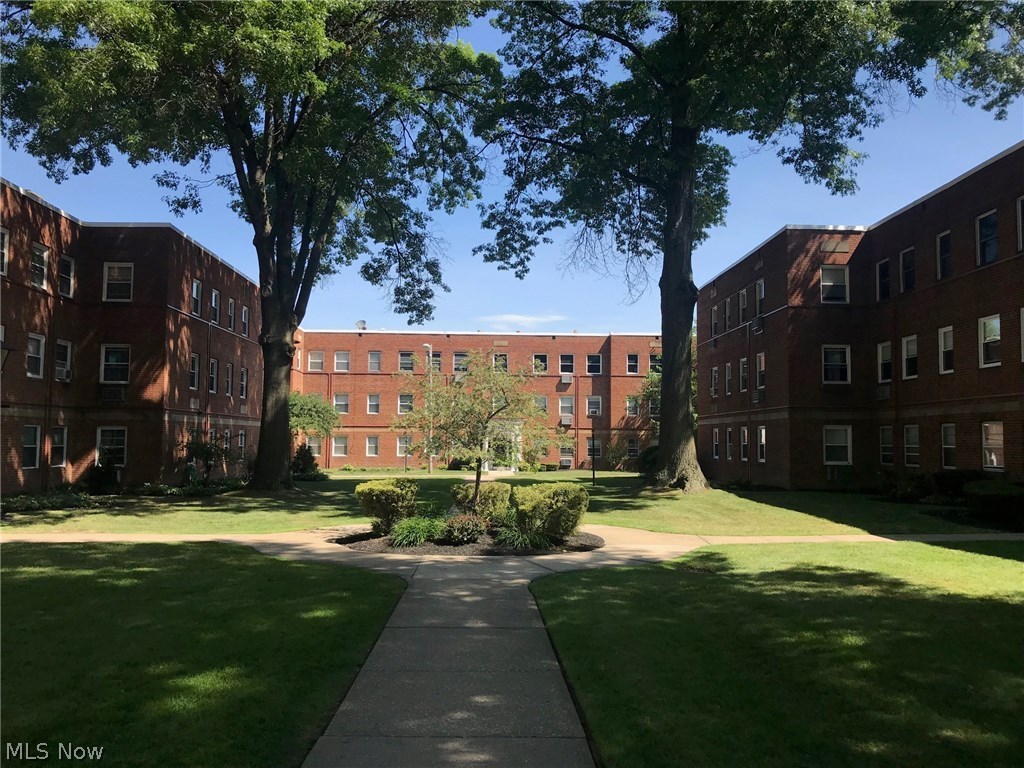 Mayflower Condo Bldg 4 - Residential Lease