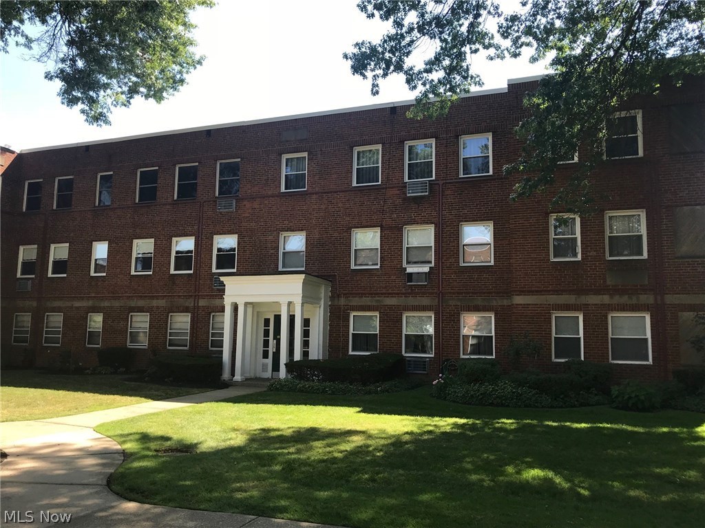 Mayflower Condo Bldg 4 - Residential Lease