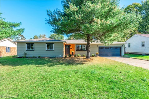 Tiny photo for 201 N Woodhill Drive, Amherst, OH 44001 (MLS # 5255005)