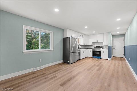 Tiny photo for 201 N Woodhill Drive, Amherst, OH 44001 (MLS # 5255005)
