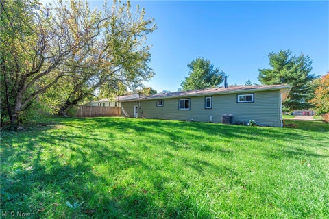 Tiny photo for 201 N Woodhill Drive, Amherst, OH 44001 (MLS # 5255005)