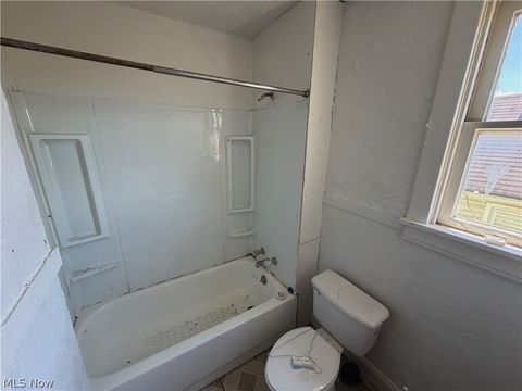 Tiny photo for 825 Laura Avenue, East Liverpool, OH 43920 (MLS # 5210160)