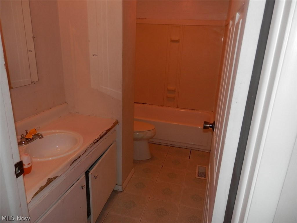 Renee Estate #2 - Residential