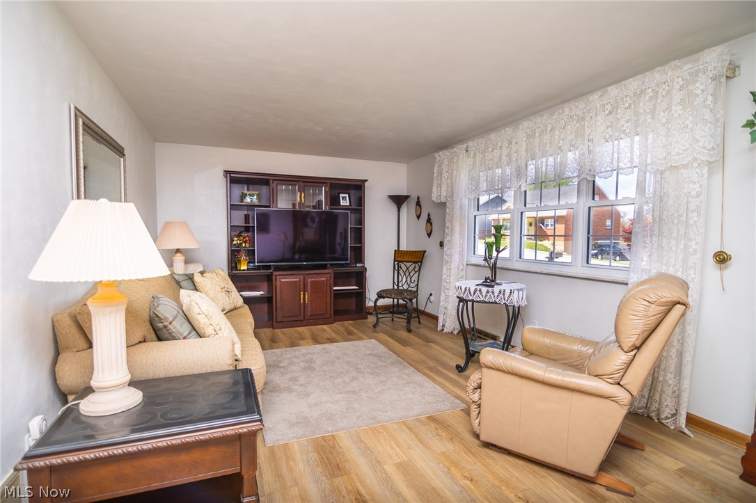 Zoe M Days Sub - Residential