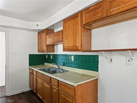 Tiny photo for 79 Union Street, Bedford, OH 44146 (MLS # 5255665)
