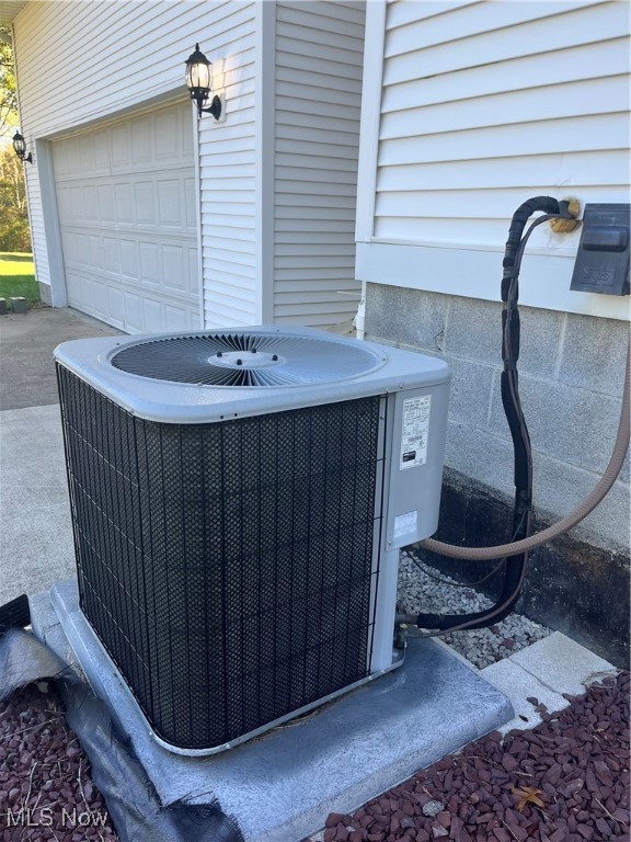 City/Canfield - Residential