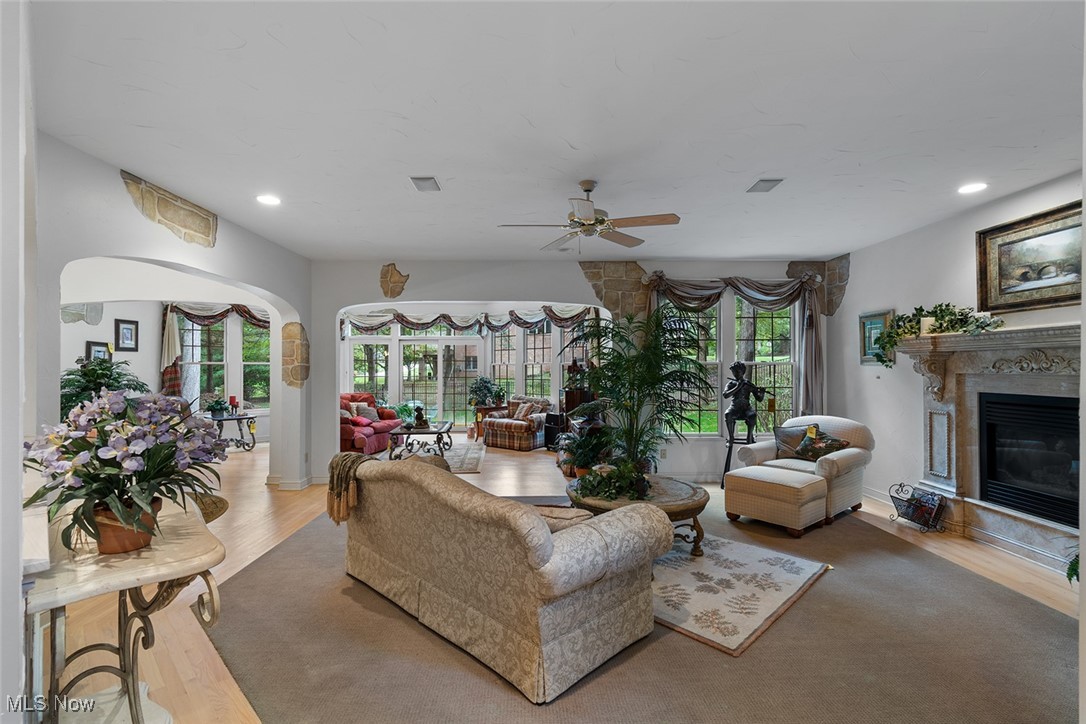 Woods At Nobles Pond - Residential