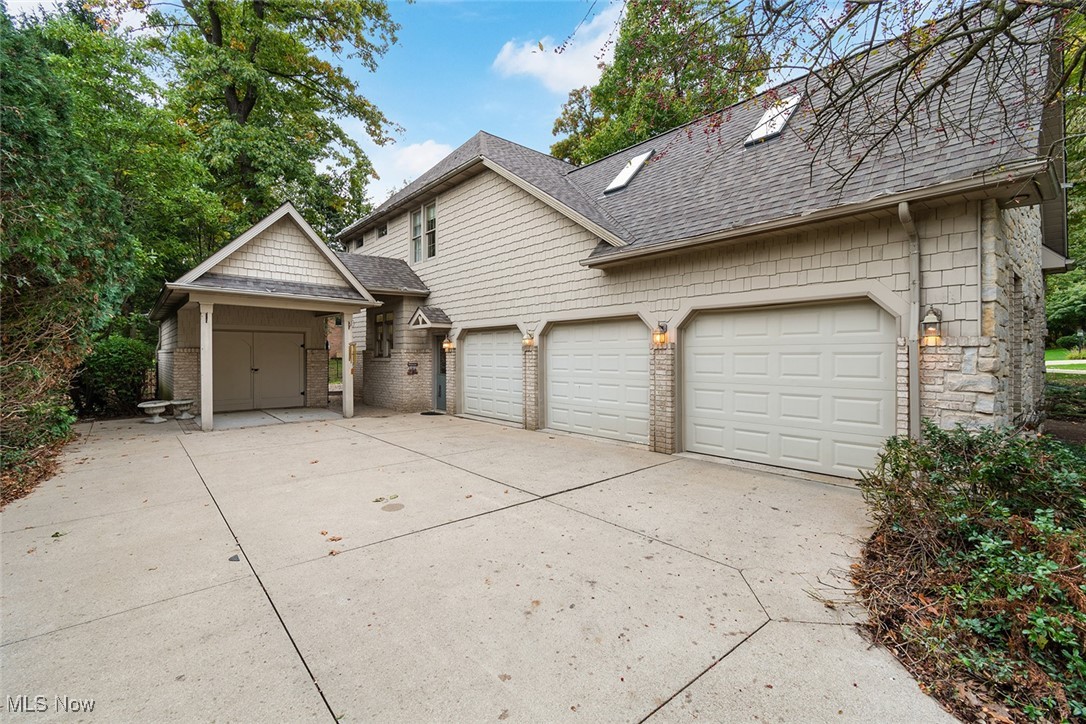 Woods At Nobles Pond - Residential