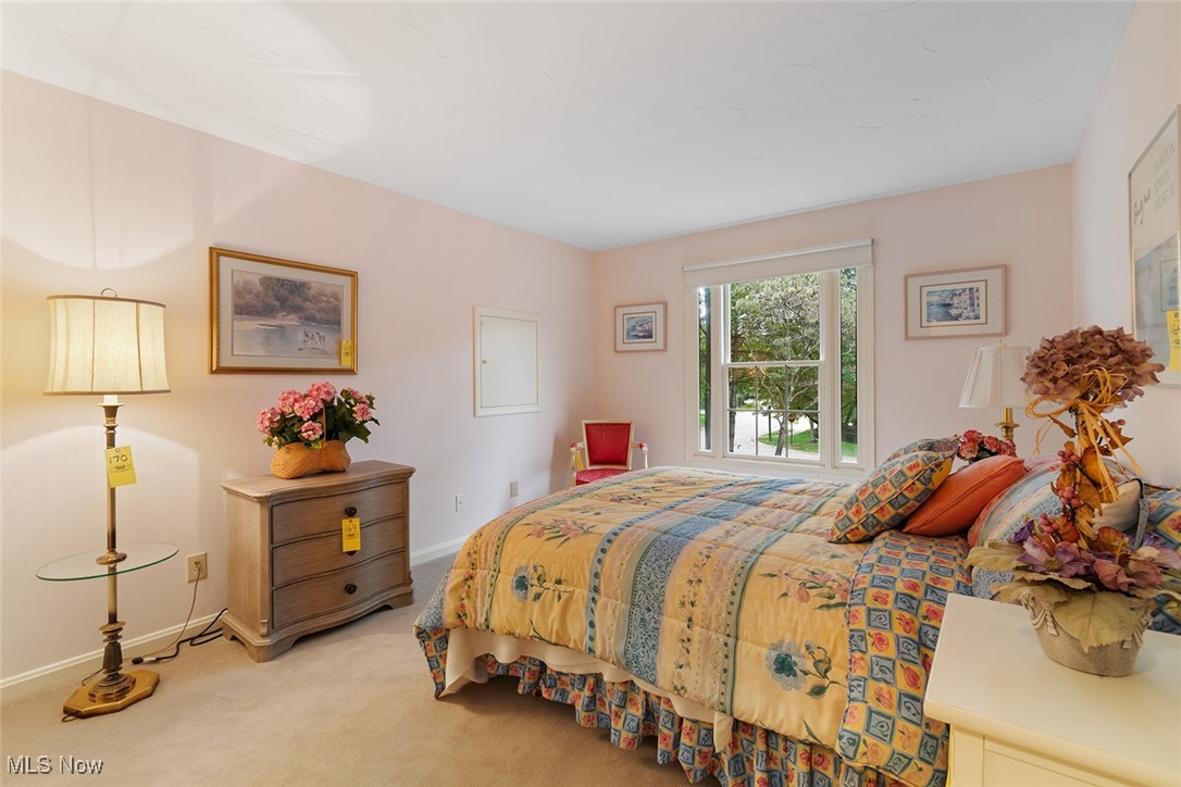 Woods At Nobles Pond - Residential