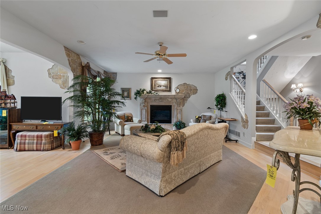 Woods At Nobles Pond - Residential