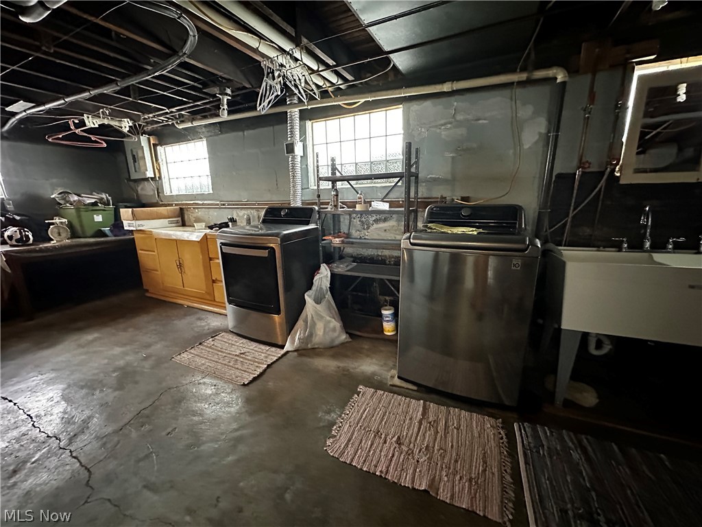 Parkdale Realty Companys - Residential