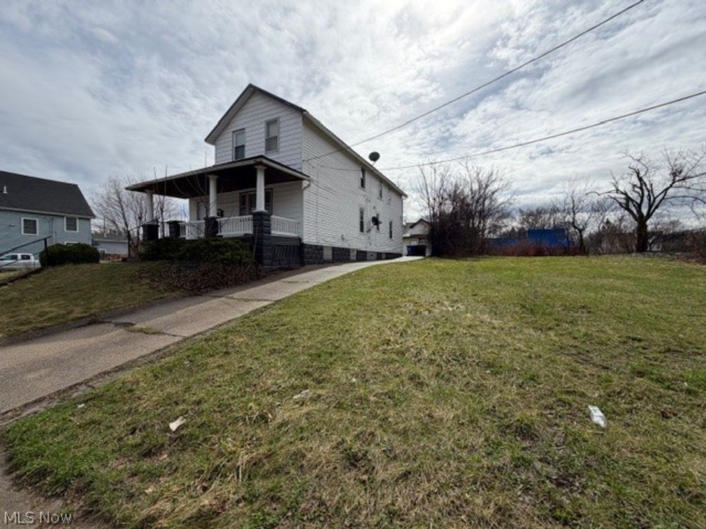 Photo of 7120 Canton Avenue, Cleveland, OH 44105 (MLS # 5192479)