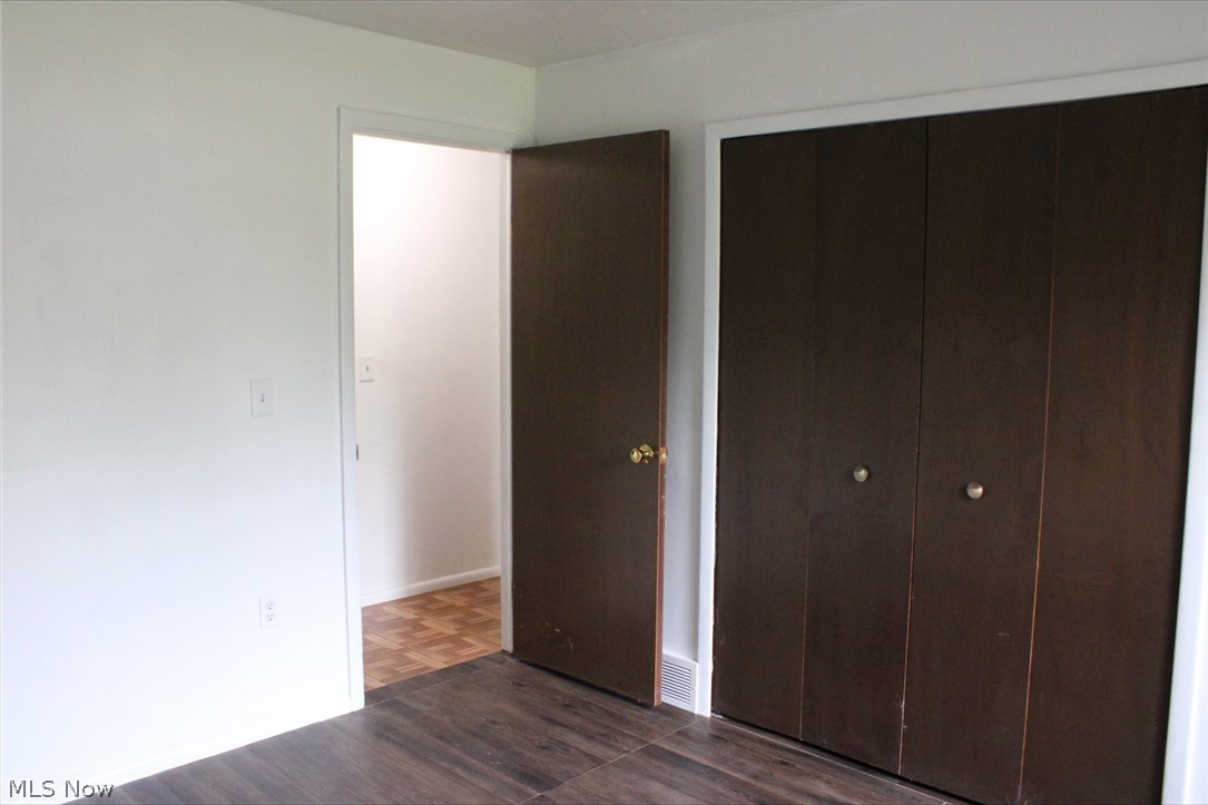 Royal Park Condo Ph I - Residential