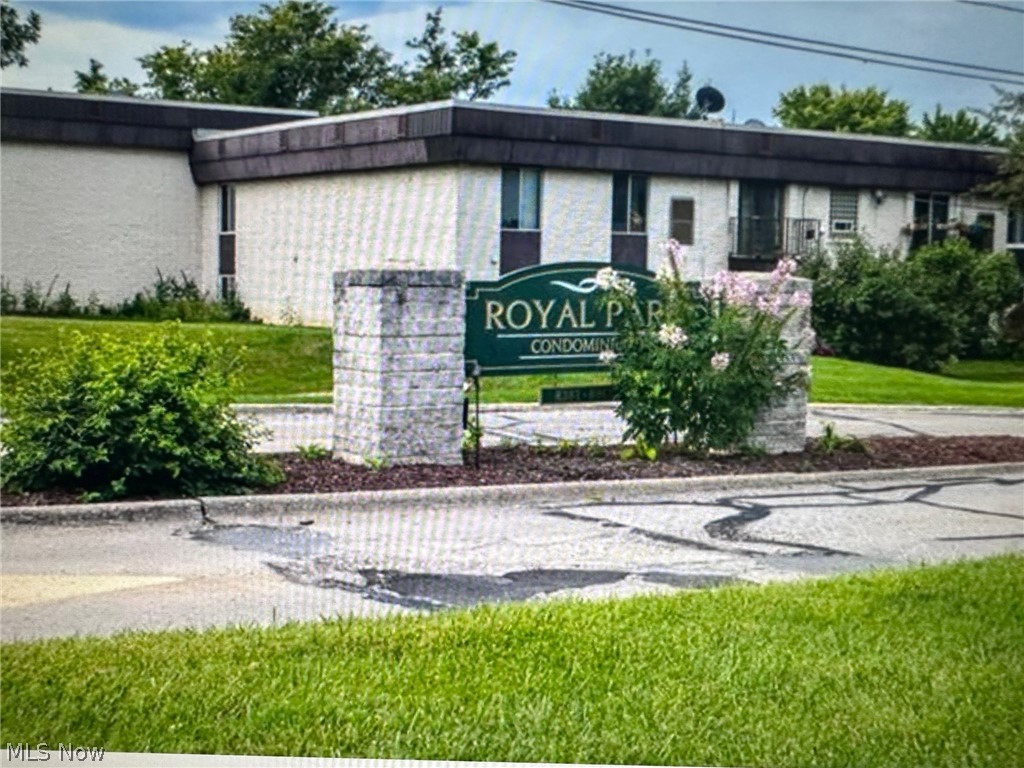 Royal Park Condo Ph I - Residential