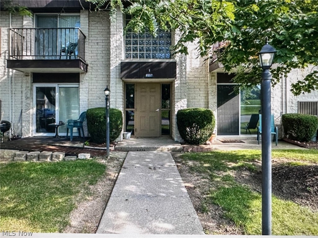 Royal Park Condo Ph I - Residential