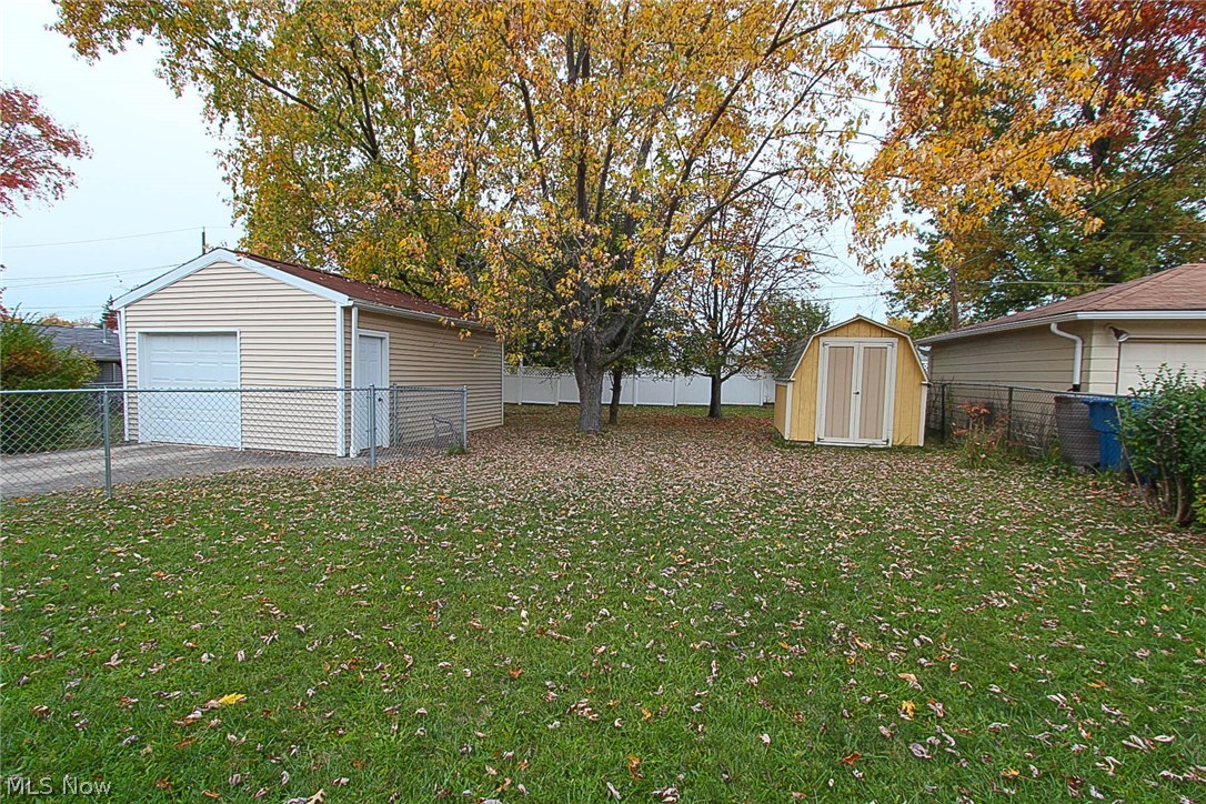 Yorklands 04/D Moskowitz & - Residential