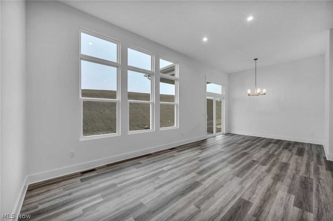 Spring Hill Villas - Residential