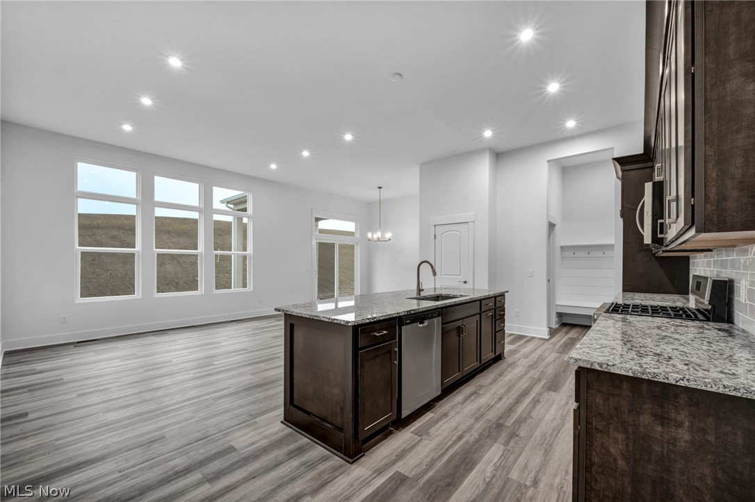 Spring Hill Villas - Residential