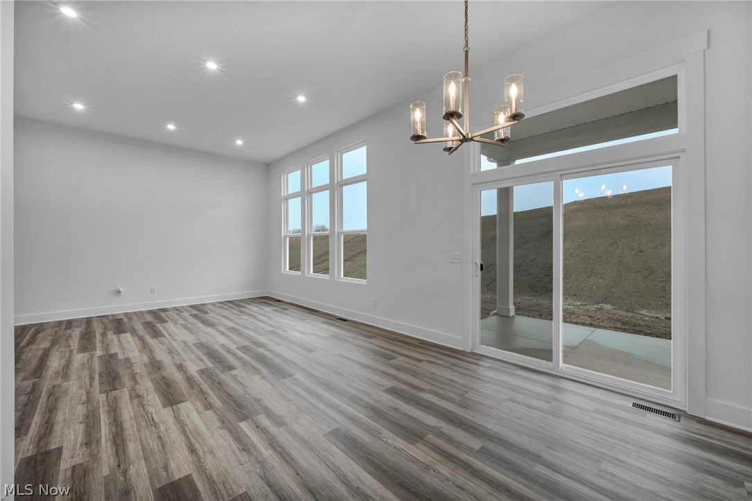 Spring Hill Villas - Residential