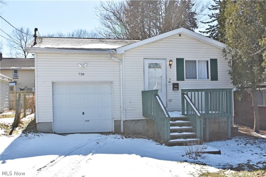 Photo of 734 Corice Street, Akron, OH 44306 (MLS # 5179792)